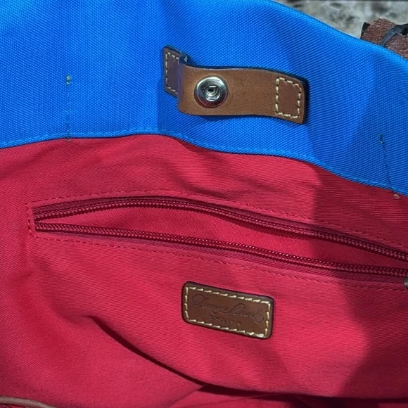 Dooney & Bourke Tote Bag - Picture 16 of 16